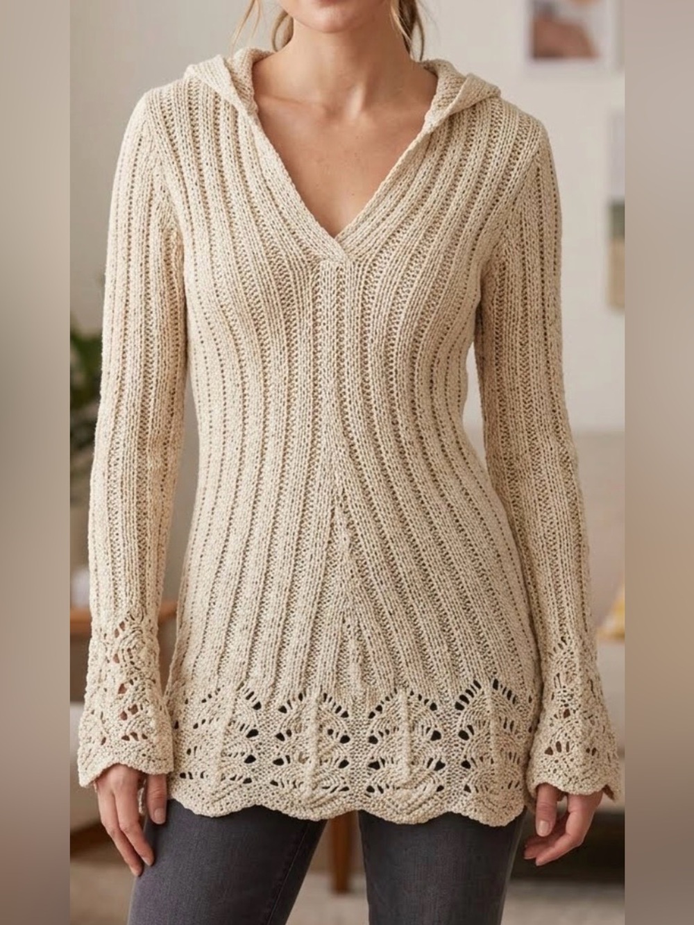 BCBGMaxAzria Cream V-Neck Hooded Ribbed Knit Sweater
